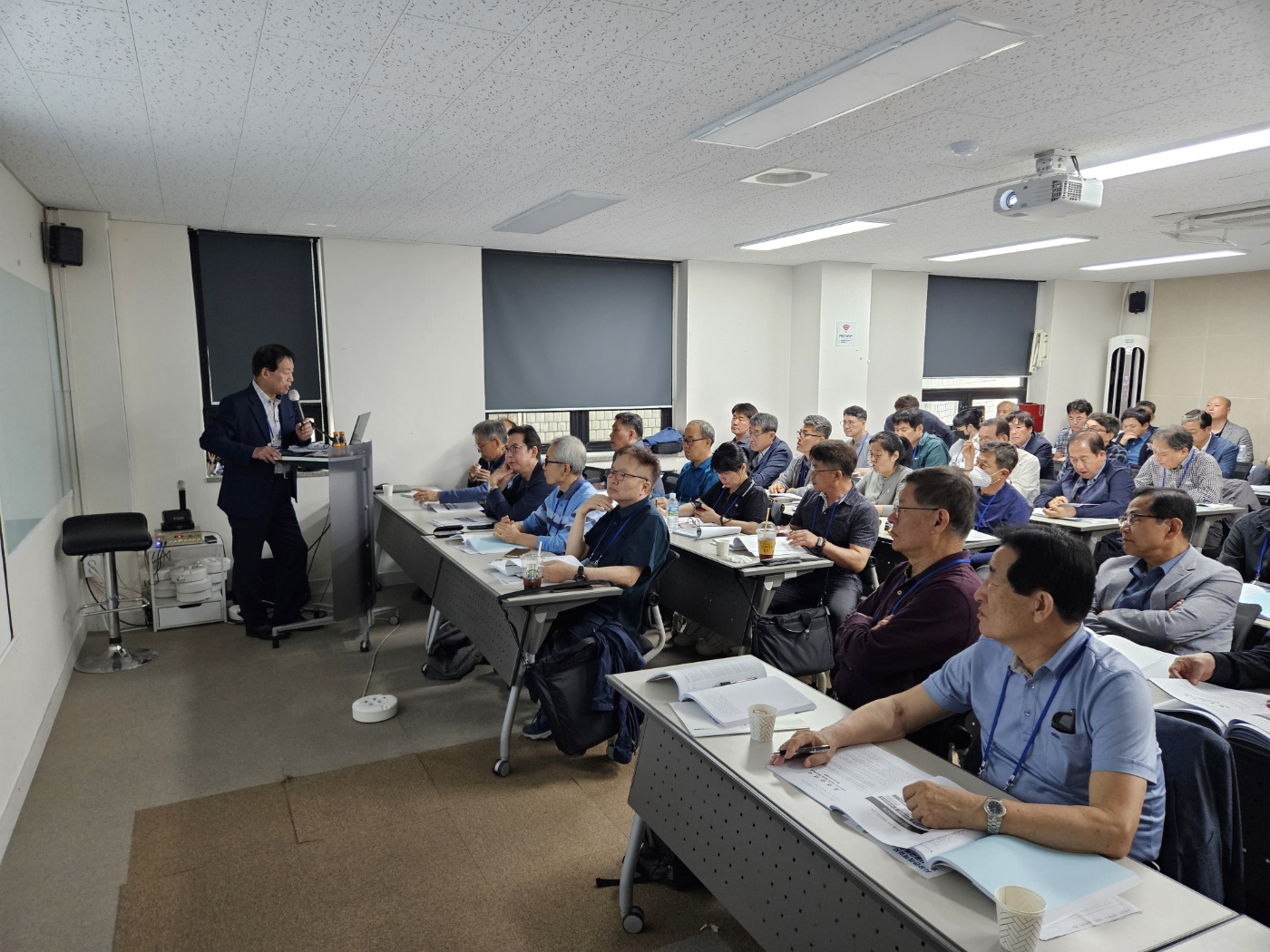 임직원 역량 강화를 위한 2024년 사내 직무교육 프로그램 진행